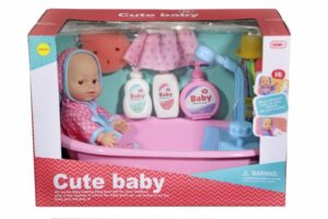 ΜΩΡΟ ΣΕ ΜΠΑΝΑΚΙ ΜΕ ΝΤΟΥΖΙΕΡΑ ΝΕΡΟΥ